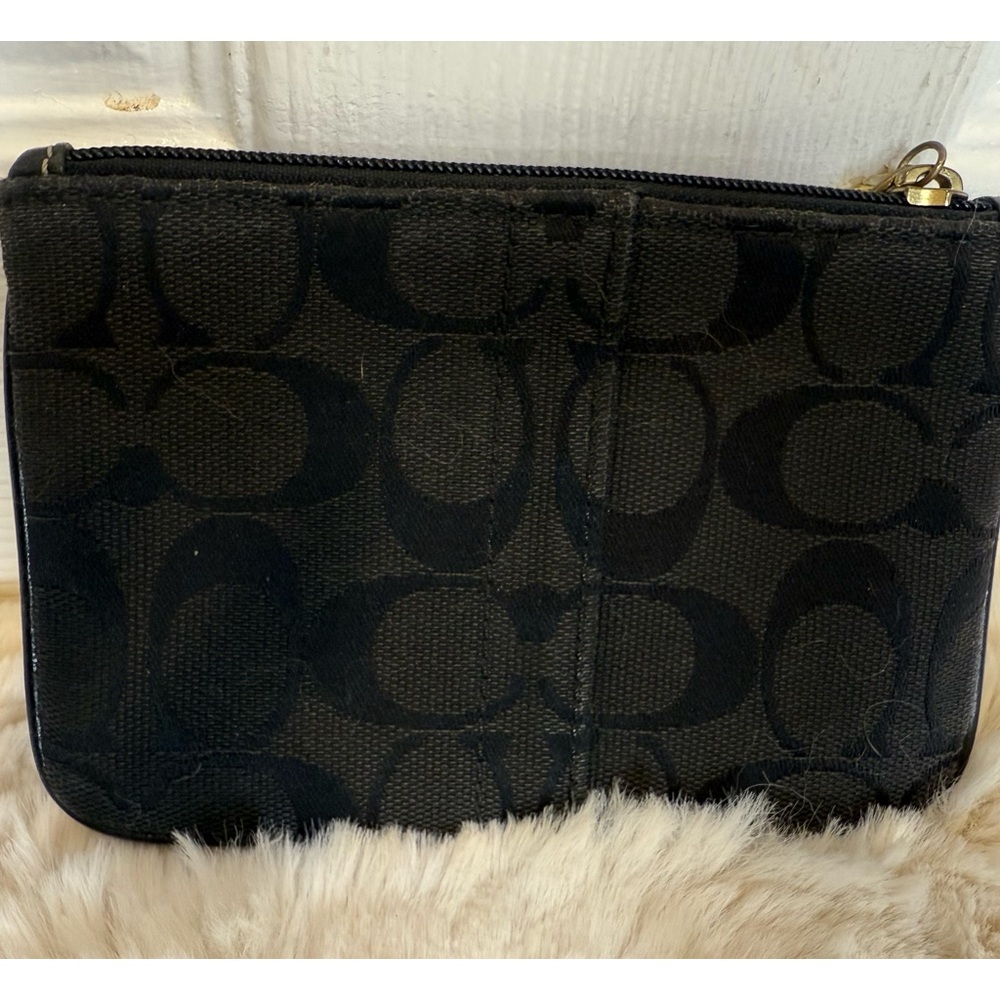 COACH BLACK CC SIGNATURE CANVAS POUCH WRISTLET - Picture 2 of 12